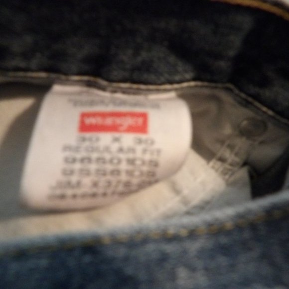 Men's Wrangler Straight Leg Jeans Sz 30/30 - Picture 8 of 8